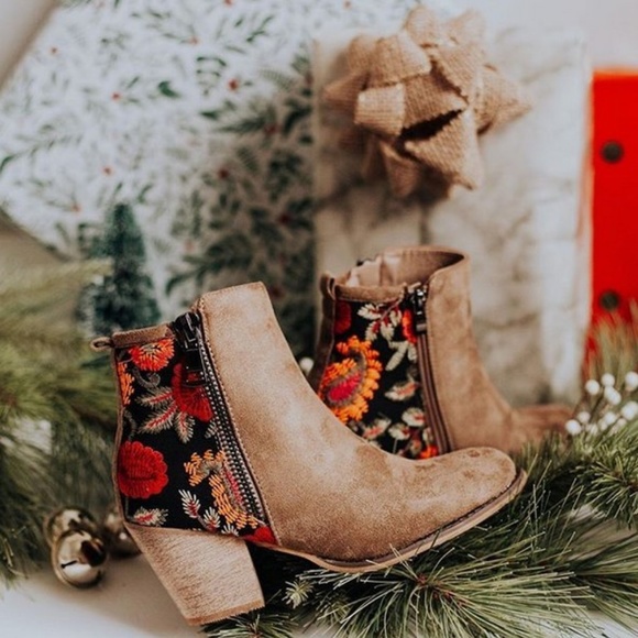 Autumnal Floral Taupe Block Heel Booties - Picture 7 of 7